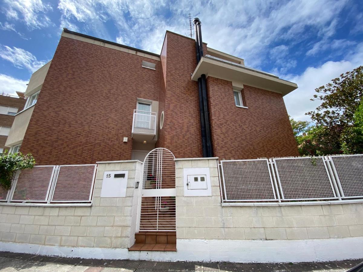 Casa Chalet Jardin Particular Ideal Grupos Y Familias Baranain 外观 照片