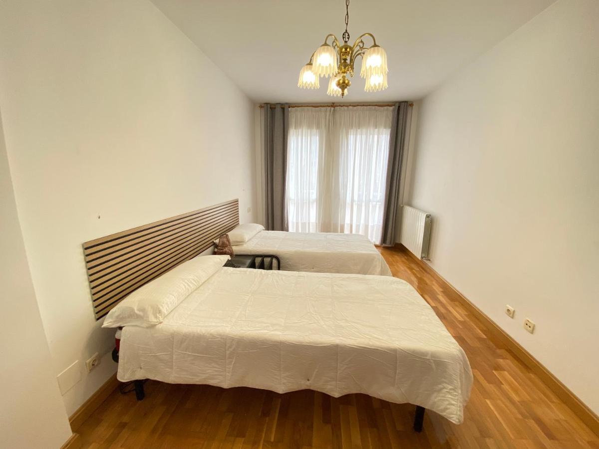 Casa Chalet Jardin Particular Ideal Grupos Y Familias Baranain 外观 照片