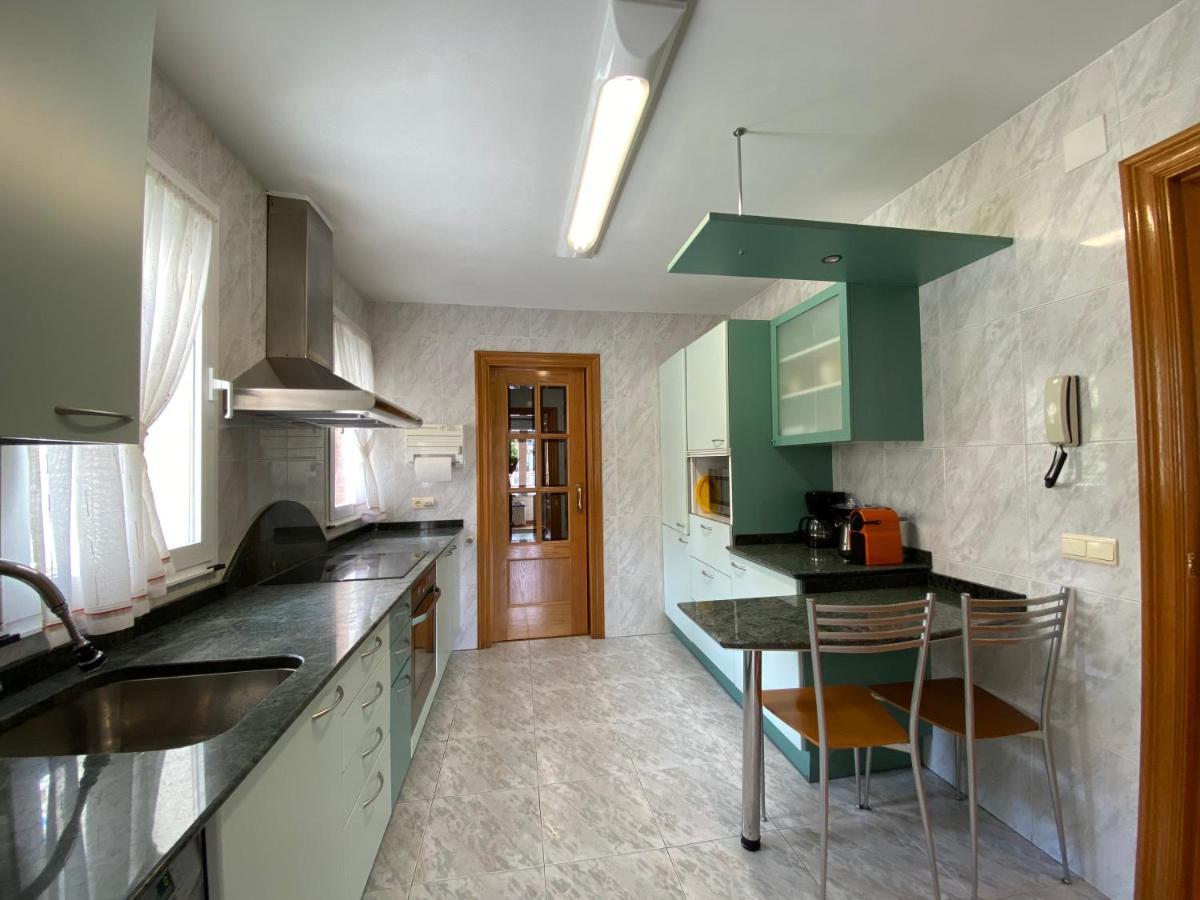 Casa Chalet Jardin Particular Ideal Grupos Y Familias Baranain 外观 照片